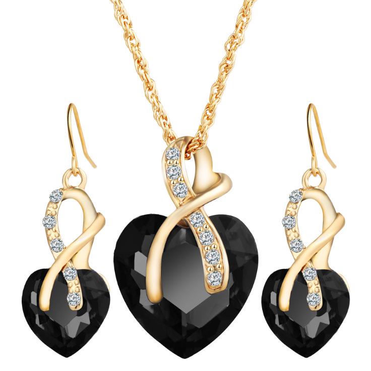 Комплект из колье и серег для невесты в европейско-американском стиле с кристаллами и цирконами в форме сердца