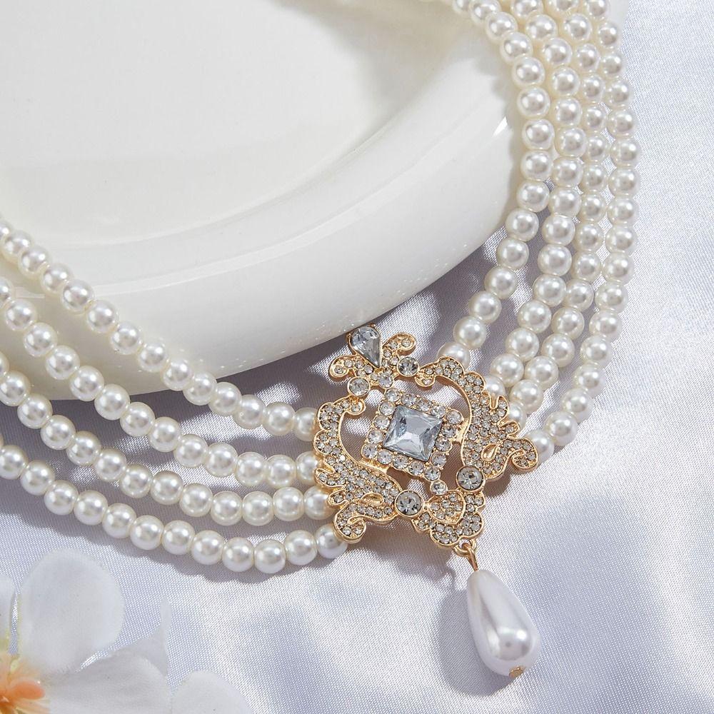 Rhinestone Four-layer Necklace Korean Style Pearl Collar Choker Cute Women