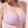 Бесшовный бюстгальтер из французского кружева. Большую грудь делает визуально меньше. Ультратонкий. Для маленькой груди. Пуш-ап. Предотвращает отвисание. Телесный бюстгальтер.