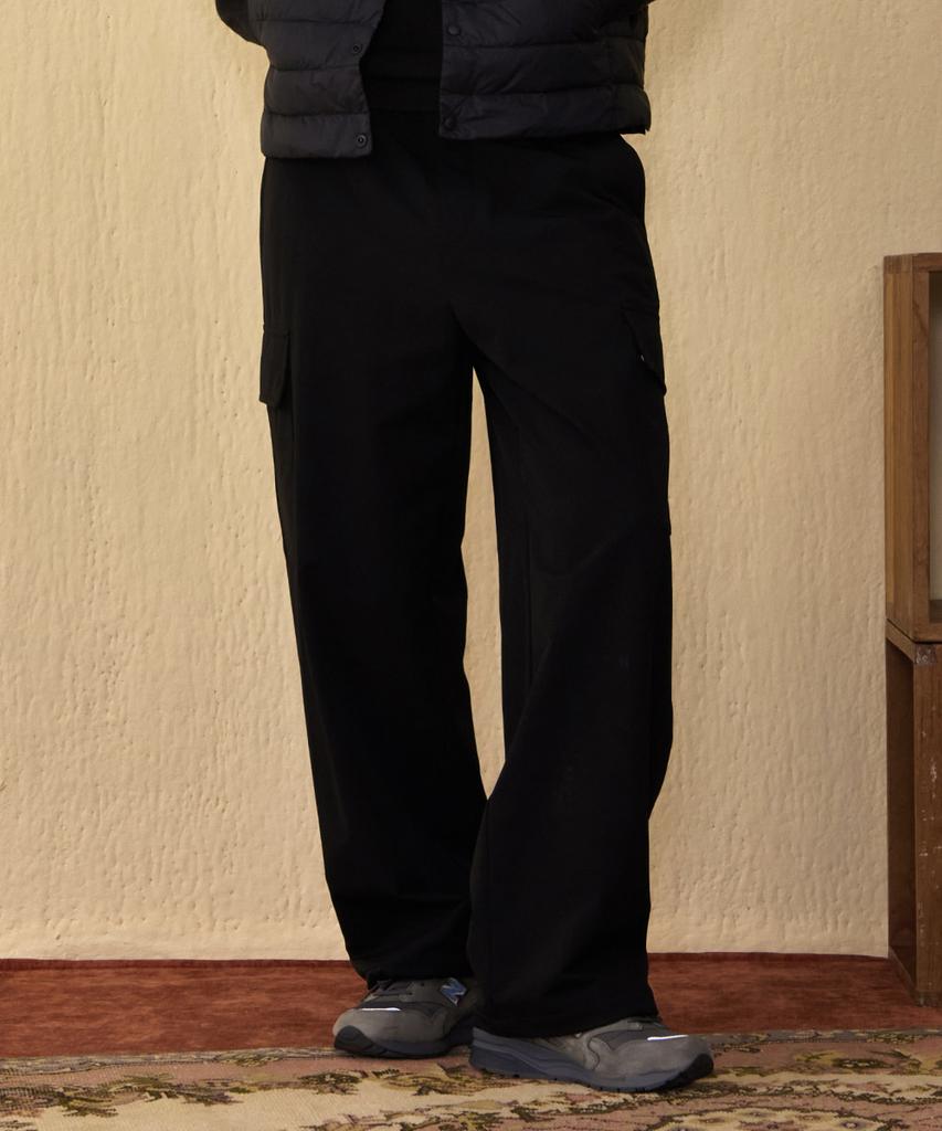 CHASECULT Unisex Stretch Fleece-Lined Cargo Jogger Pants - Black