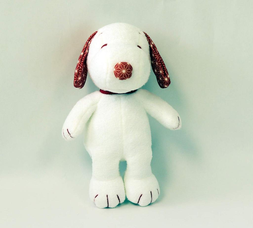 Yoshitoku Snoopy Традиционный узор Лист конопли Плюшевая игрушка 182025