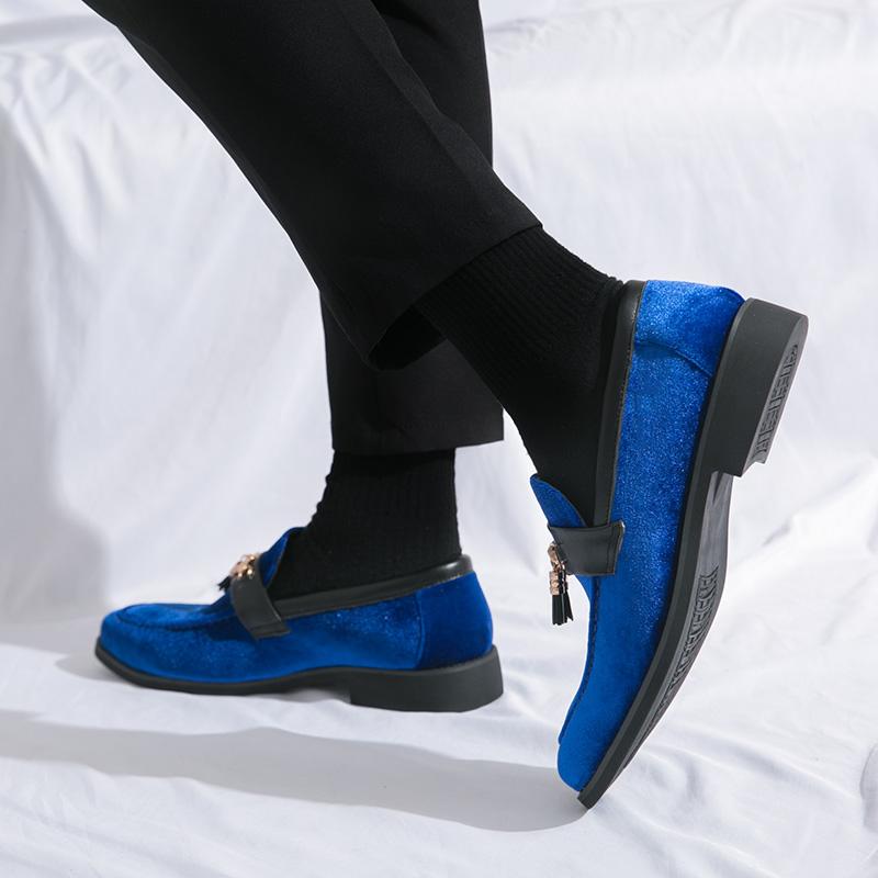 Модные Новые Мужские Лоферы на Все Случаи Жизни Итальянский Роскошный Бренд Замшевые Мужские Лоферы с Кисточками Слипоны Ручной Работы Мужская Удобная Обувь для Ходьбы