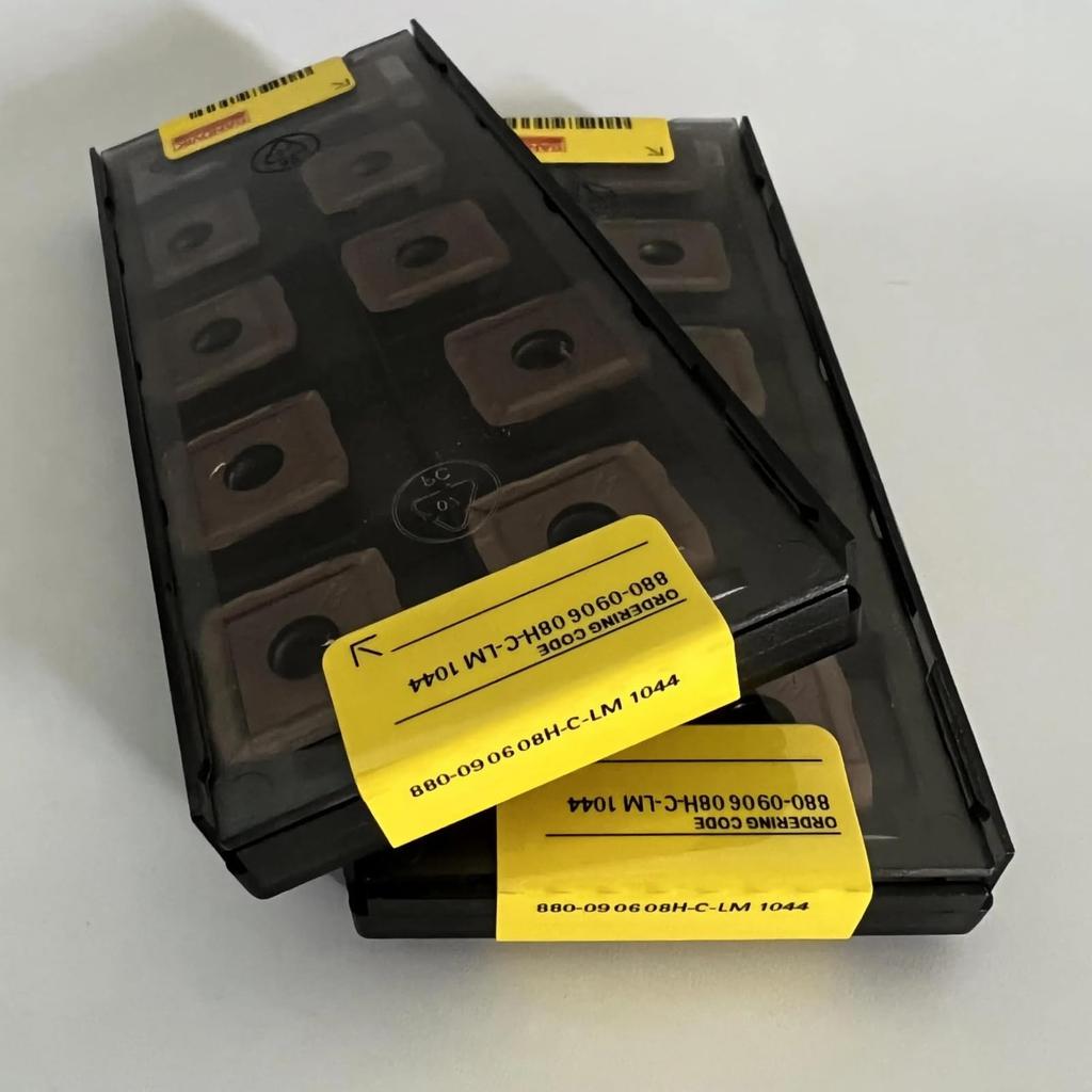 Original Sandvik / 880-090608H-C-LM 1044 / CNC Lathe Carbide Blade 10 PCS