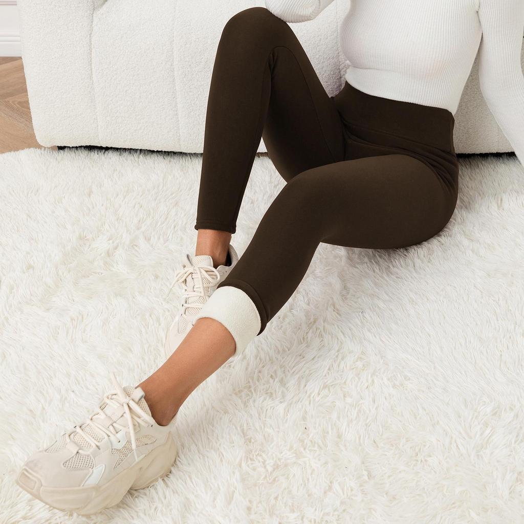 Уютные леггинсы из овчины больших размеров для тепла и комфорта осенью и зимой