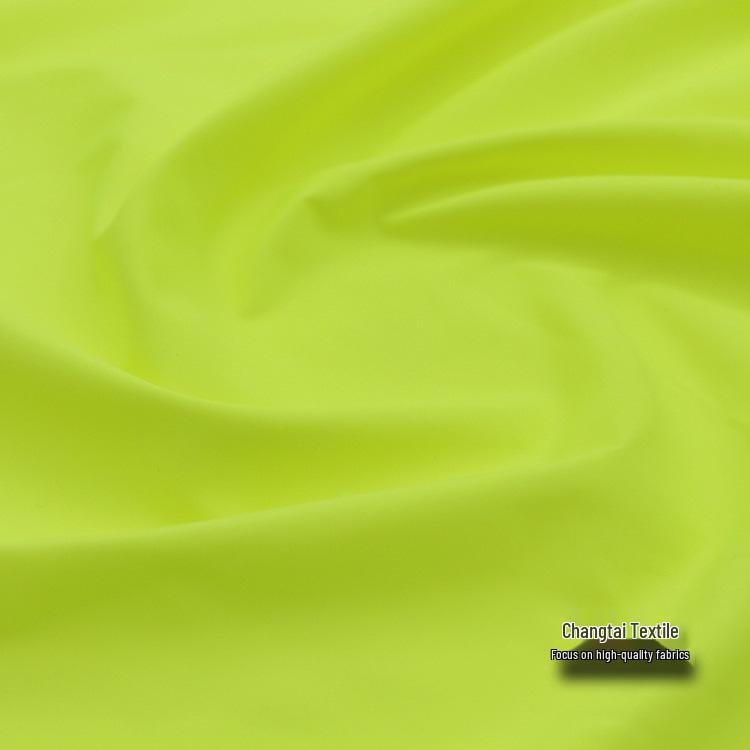 Polyester 150D Imitation Memory Coated Twisted Windbreaker Jacket Fabric