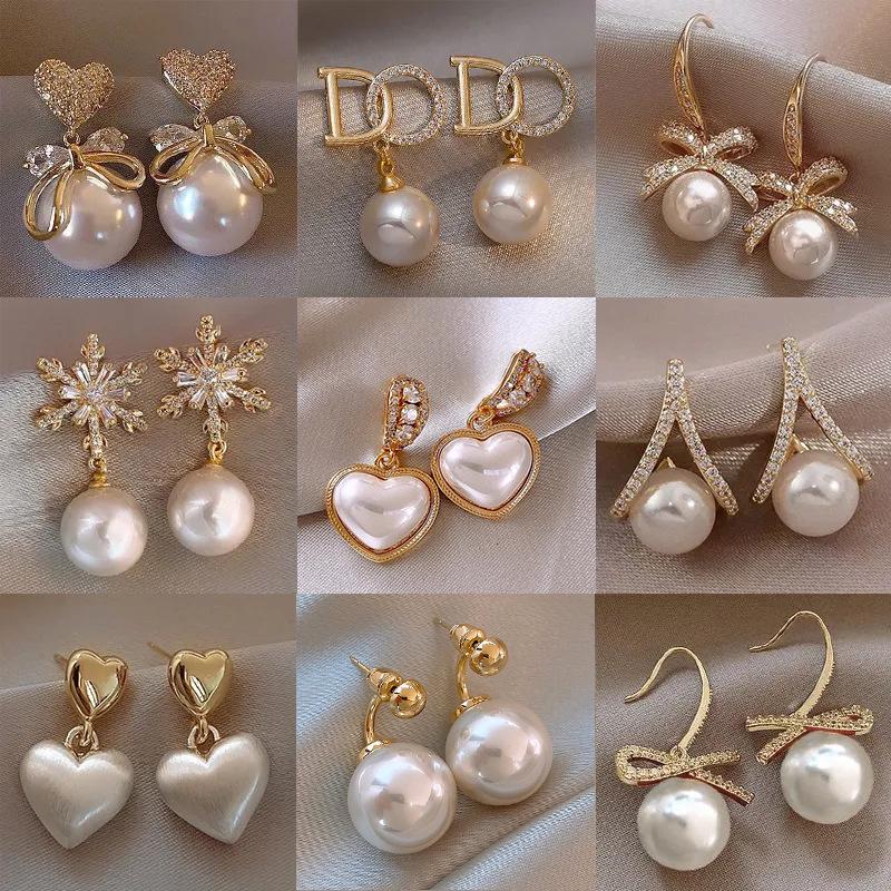 2024 Высококачественные серьги-пусеты с жемчугом: Французский стиль легкой роскоши для женщин