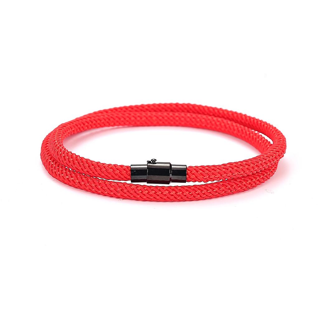 Парный магнитный браслет на красной нити ко Дню святого Валентина: Ювелирный подарок на удачу по году рождения
