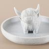 Держатель для колец в виде шотландской коровы с круглым блюдцем, пластиковый, в богемном стиле, органайзер для ювелирных изделий, тарелка для украшений для ванной комнаты в фермерском доме, офиса, дома, декор для стола в комнате