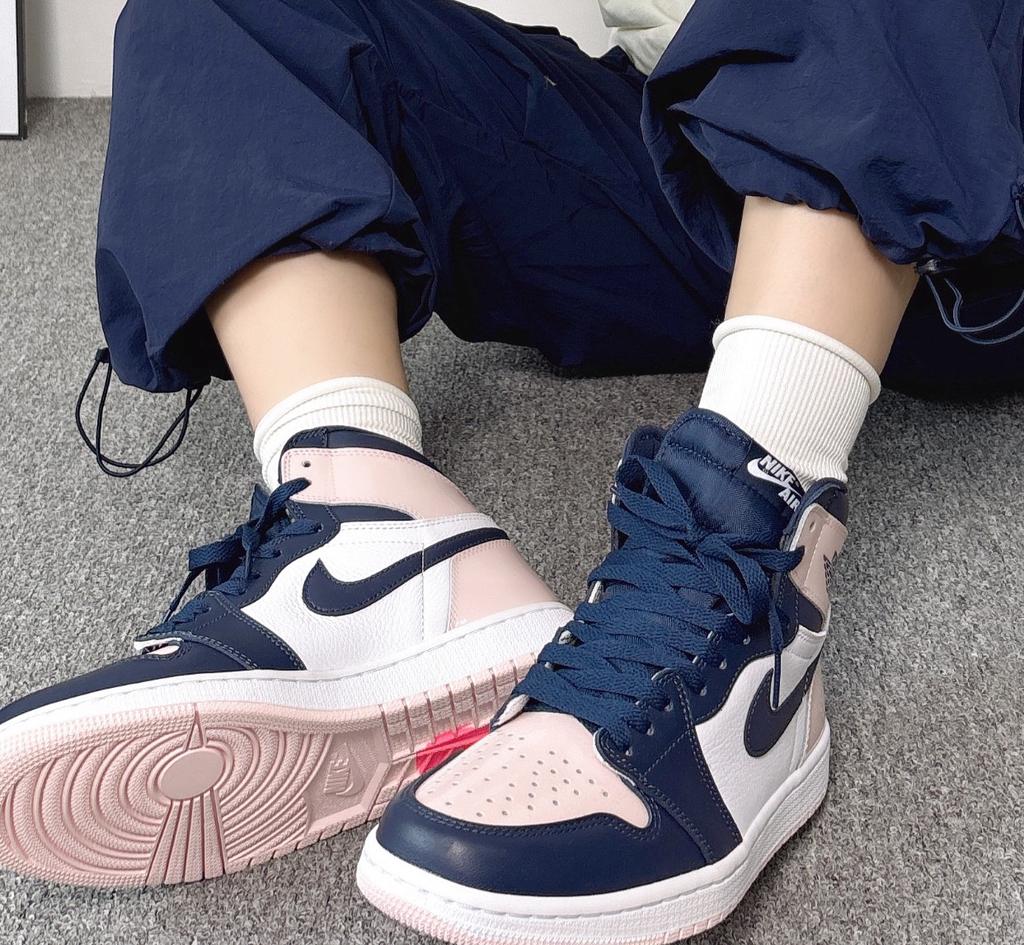 Air Jordan Женские Air Jordan 1 Retro High OG SE Bubble Gum DD9335-641