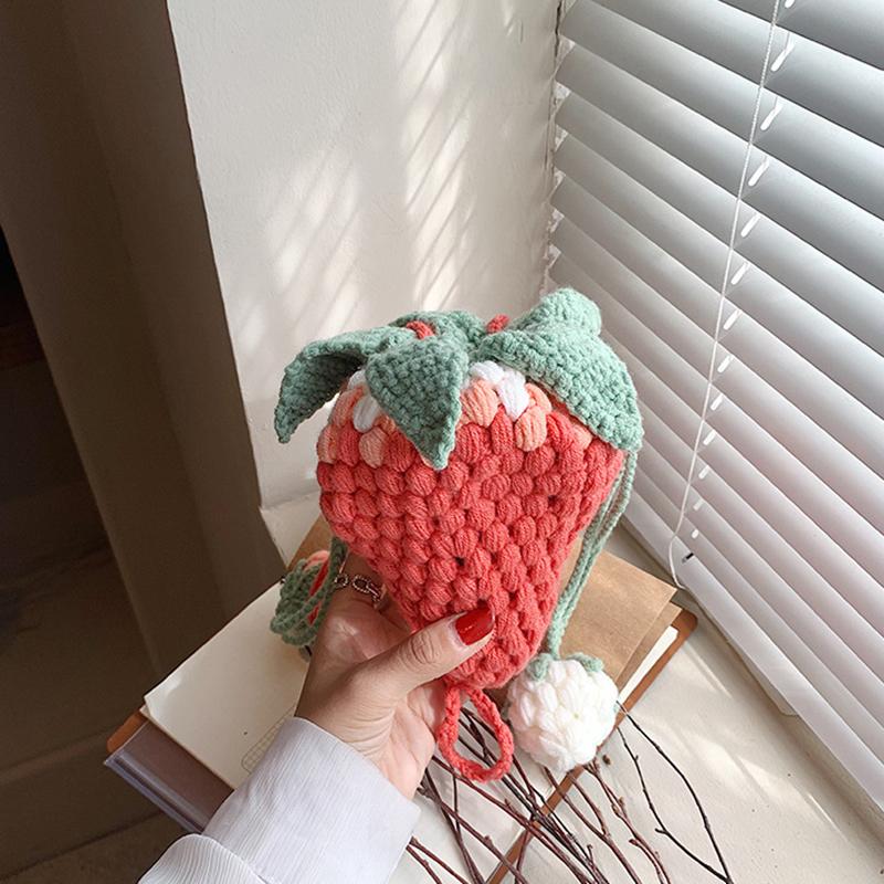 Novelty Strawberry Shaped Crossbody Bag Handmade Knitted DIY Personalized Crochet Wool Small Satchel Bag Cartoon Cute Sling Shoulder Bag MIT