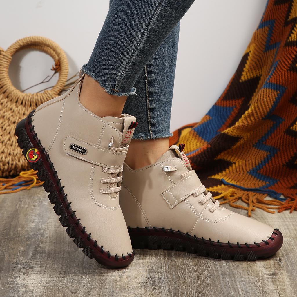 2023 Women's Shoes with Plush Insulation High Top Cotton Shoes Winter Hand Stitched Mother's Shoes Soft Soled Flat Shoes