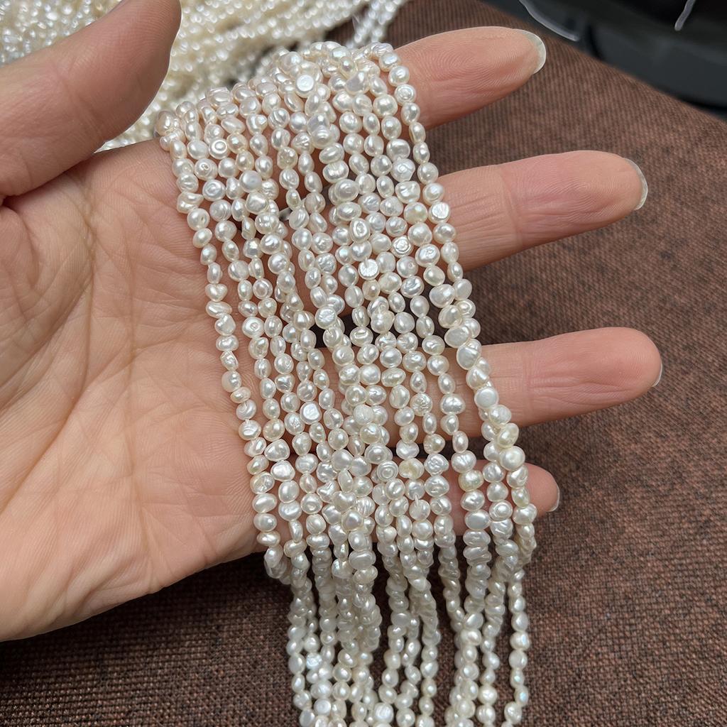 1String Mini White Natural Shell Mother of Pearl Beads, Boho Double-Sided Light Beads, 3-4mm, for DIY Jewelry Making, Perfect Love Wedding Craft, 36cm