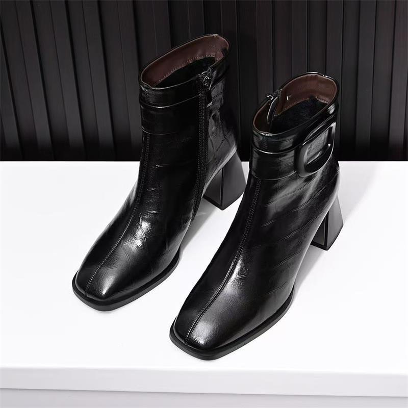 New autumn and winter French retro square head thick heel short boots temperament side zipper fashion boots