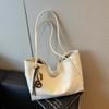 Large-capacity Bag Women's 2025 New Retro Simple Shoulder Bag Texture Tote Bag for Class Casual Commuting