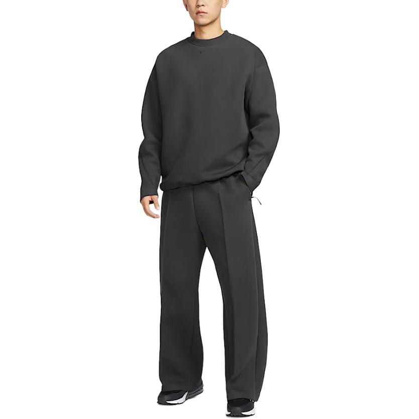 Nike Мужские широкие флисовые брюки Tech HJ0696-060