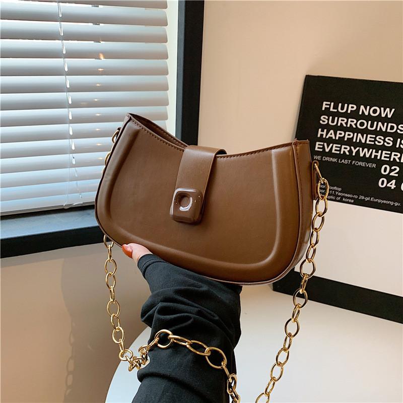 Fashionable Crescent Shoulder Bag Trendy Street Style Pu Leather Medium Size