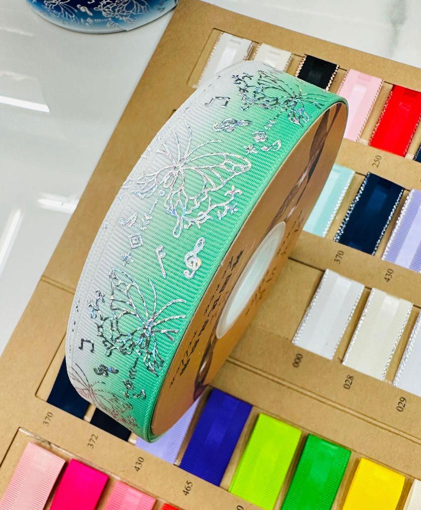 Лента с бабочками серебряного цвета с лазерной печатью 2,5 см для самостоятельного украшения праздников