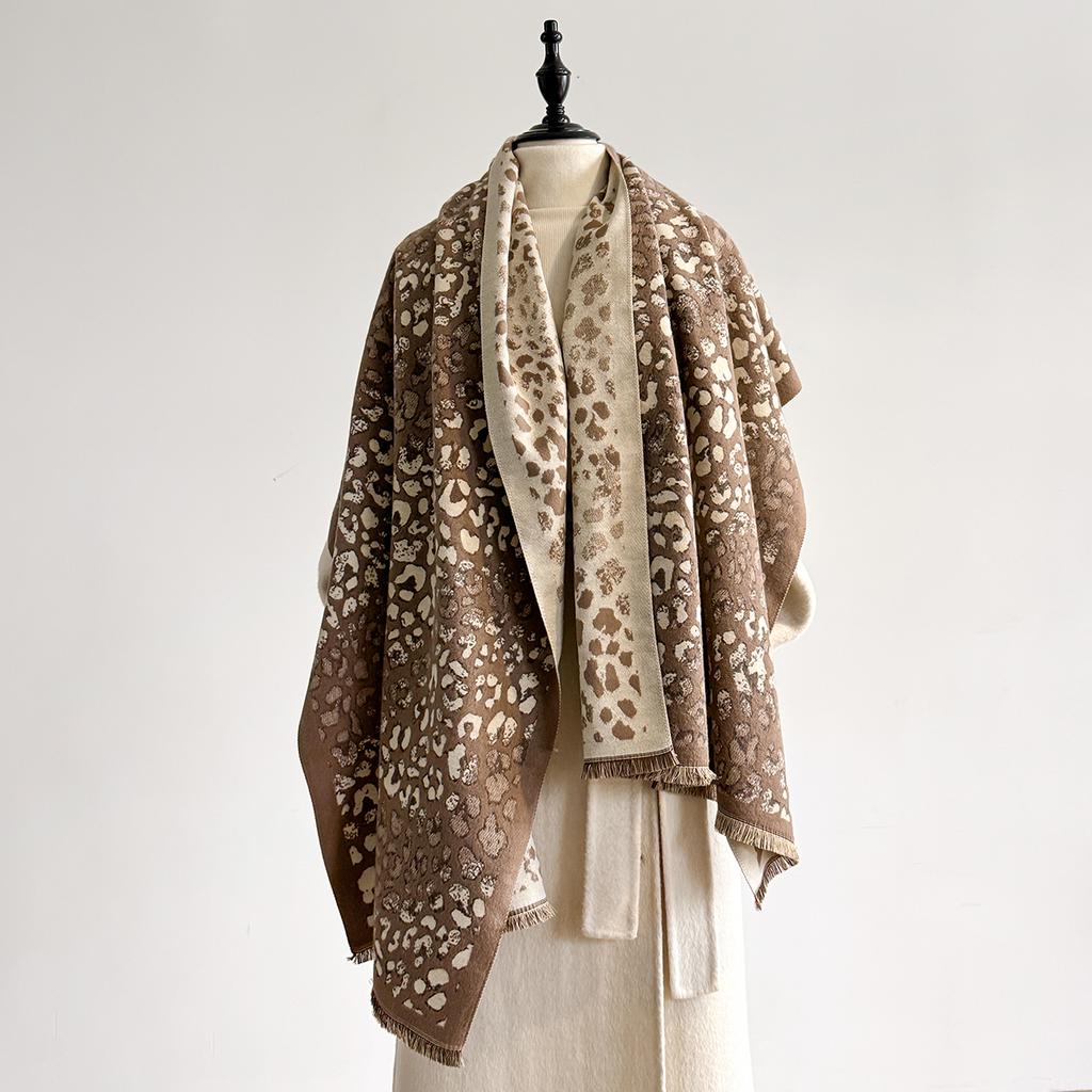 Design Leopard Printed Cashmere Scarf Women Winter Pashmina Shawls And Wraps Thick Warm Bufanda Stoles Blanket Luxury