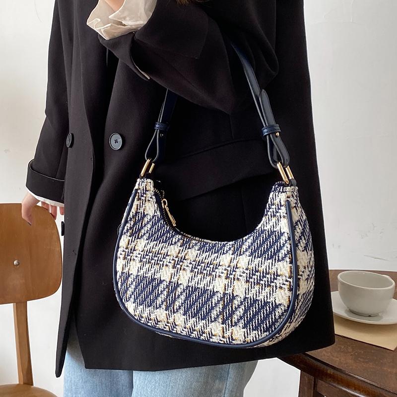 Fashion Tweed Women Crossbody Bag Chic Design Plaid Shoulder Underarm Bag Autumn Versatile Female Handbag