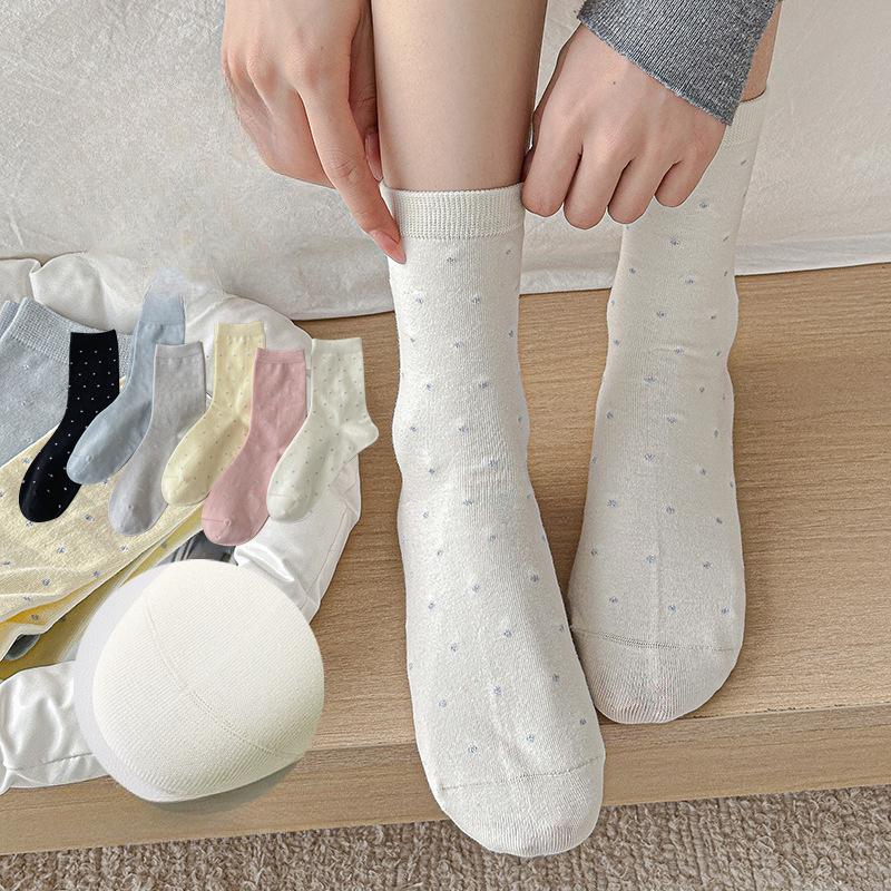 Female Autumn Simple Wave Dot Stars Boneless Tube Stack Socks