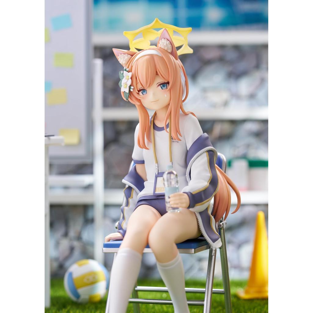 Plum PMOA Blue Archive Mari Gym Uniform Memorial Lobby Ver. | Масштаб 1/7 Окрашенная ПВХ фигурка PF336