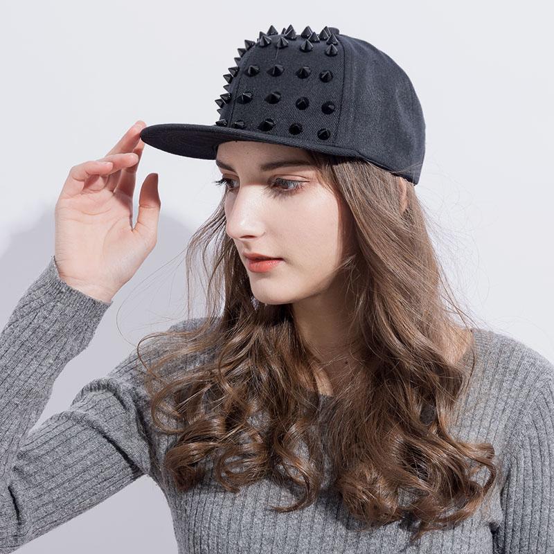 Unisex Punk Hedgehog Hat Personality Jazz Snapback Spike Studded Rivet Spiky Baseball Cap for Hip Hop Rock Dance Bons Dad Hats