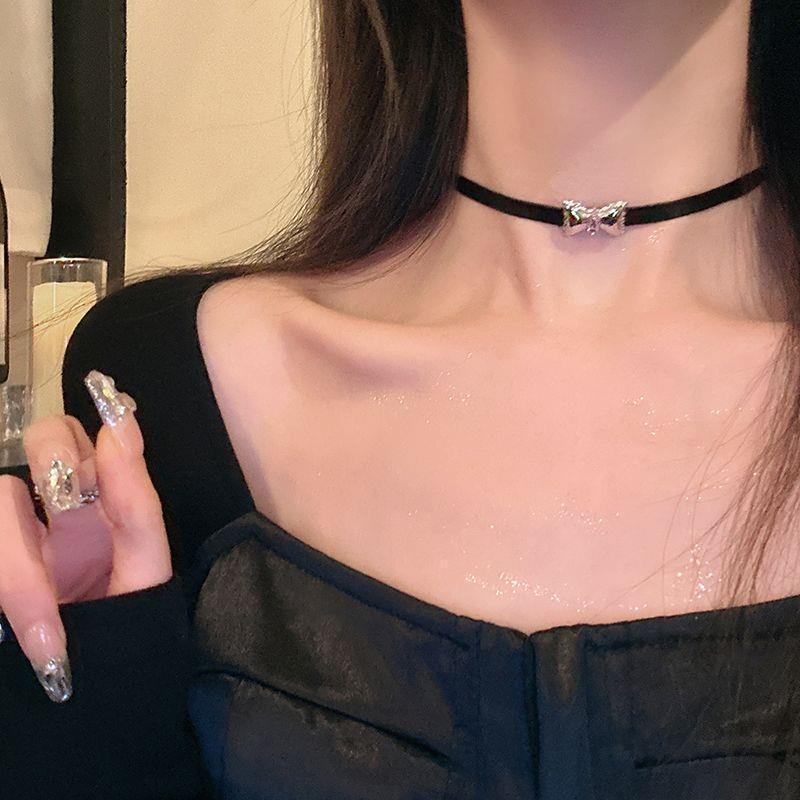 Love Heart Rivet Punk Choker Necklace - Y2K Subculture Clavicle Chain