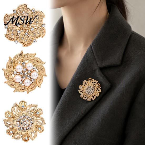 Retro Floral Clothing Accessories Rhinstone Flower Brooch for Women, Golden Plated Alloy Bag Embellishment Pin Lapel Pin, Jewelry Wedding Party