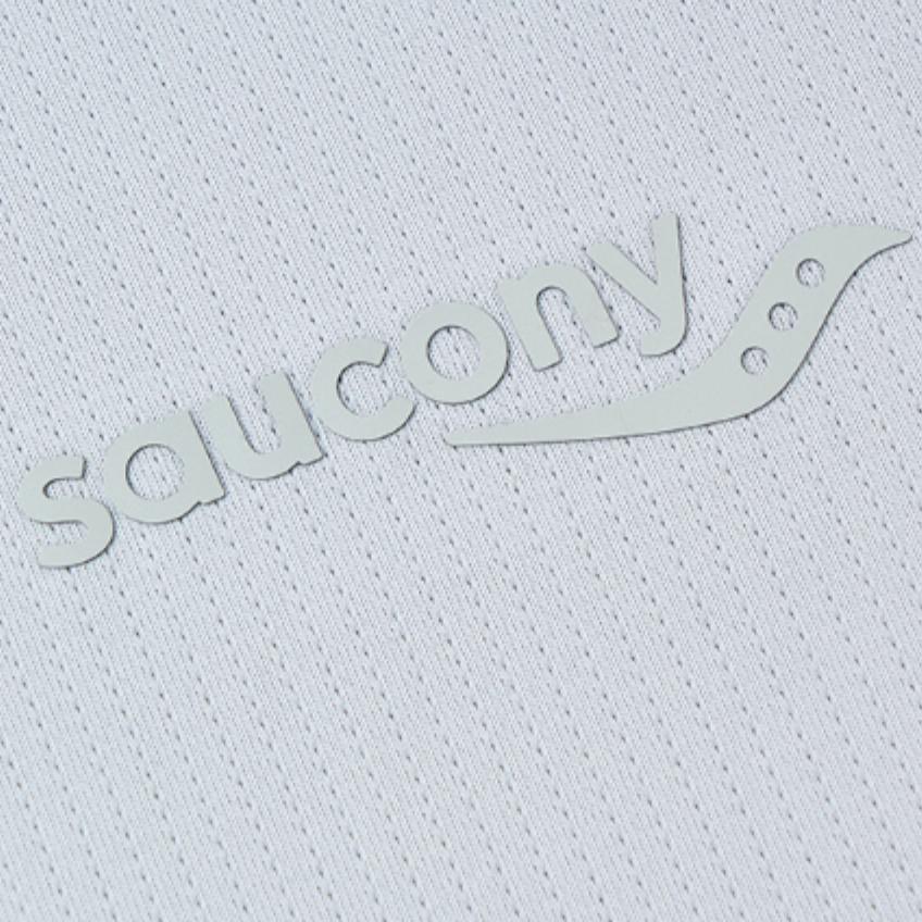 SAUCONY Футболка с коротким рукавом и круглым вырезом, влагоотводящая, дышащая, с буквенным узором, унисекс, светло-серо-зеленая SC2249105A-GR15