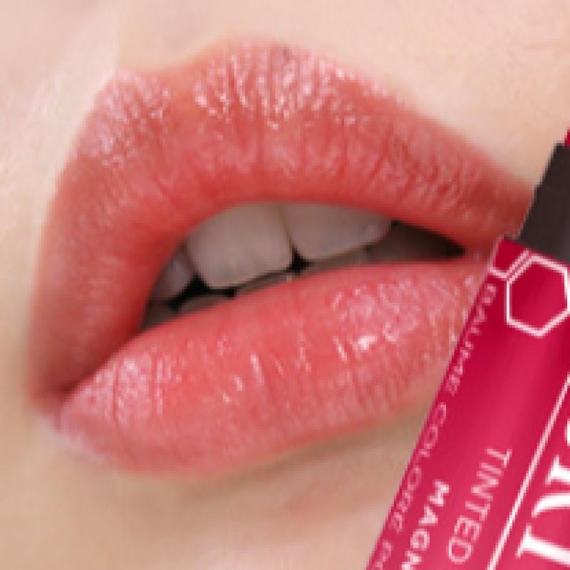 Burt S beeS Оттеночный бальзам для губ Магнолия 4,25 г