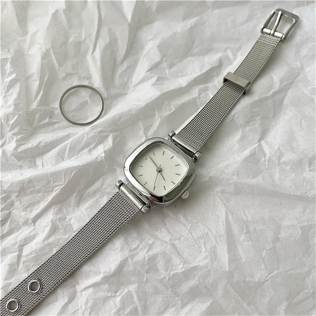 Женские модные кожаные часы