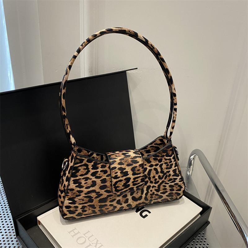 Stylish Color Block Pu Baguette Bag For Women Comfortable Fashionable Handbag