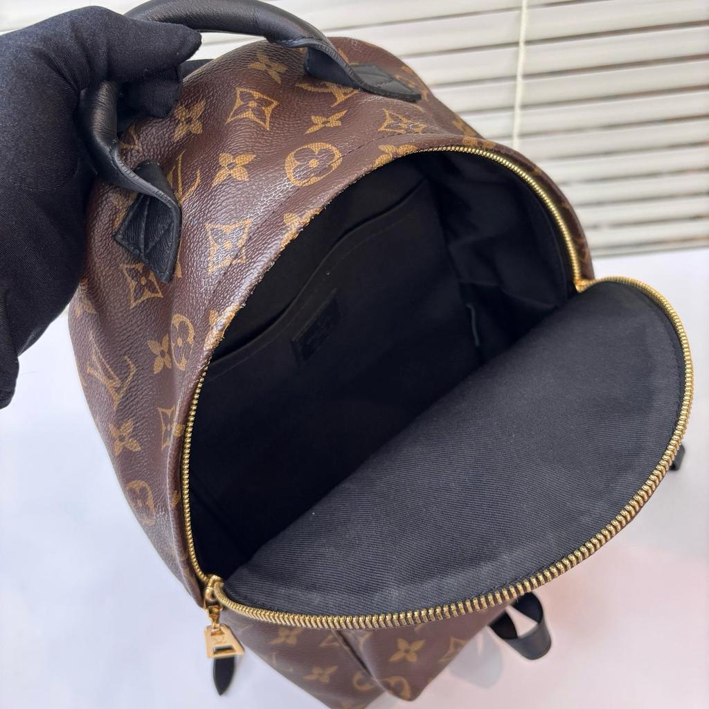 [Pre-Owned] Palm Springs Monogram Canvas Zipper Backpack - Good #1XB6MVN