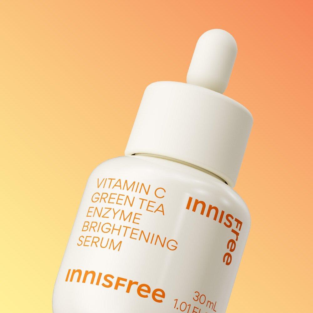 Innisfree Осветляющая сыворотка с витамином С, зеленым чаем и энзимами 30 мл