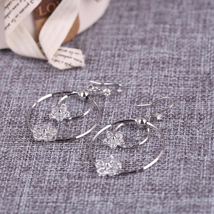 Luxury Zircon Flower Round Hoop Clip On Earrings Without Piercing Women Bride Long Ear Cuff Vintage Jewelry