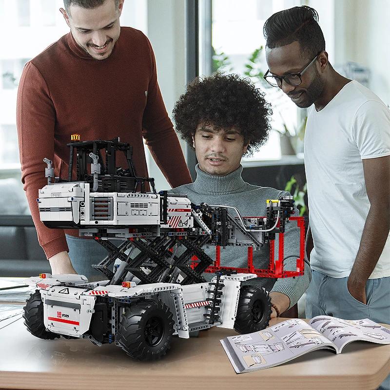 MOULD KING 17029/17030 Набор моделей для сборки контейнеровоза с ножницами Технический радиоуправляемый автомобиль для взрослых Для детей Подарок на день рождения