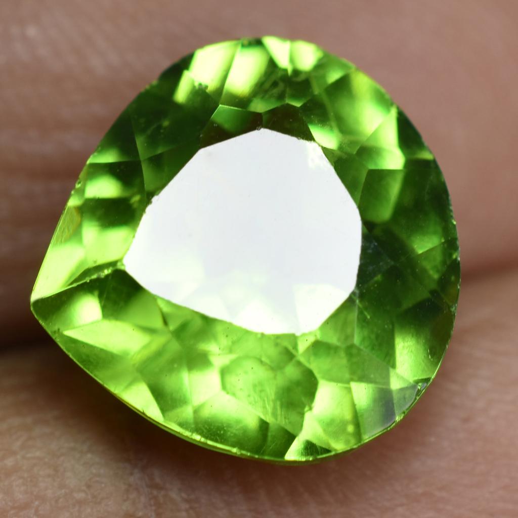 Natural Green Peridot 16.2 Ct Pear Cut Loose Gemstone PAIR For Jewelry