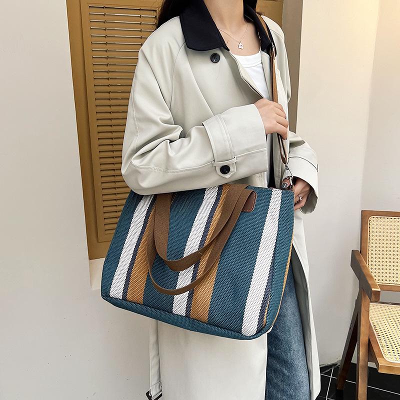Big Bag Women's New Fashion Striped Canvas Versatile for Commuting Hand-held Tote Bag Trendy Single Shoulder Crossbody Mommy Bag