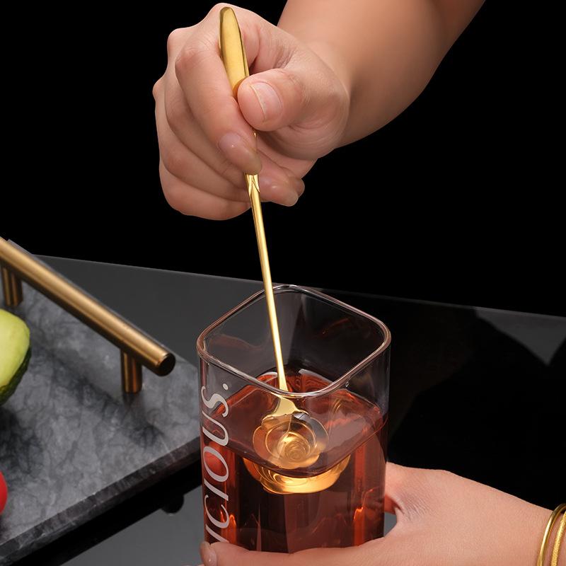 Ложка для смешивания чая и кофе из нержавеющей стали Sakura Rose Golden Tableware Long Handle Cutter Mug Spoons Kitchen Cutlery Accessories