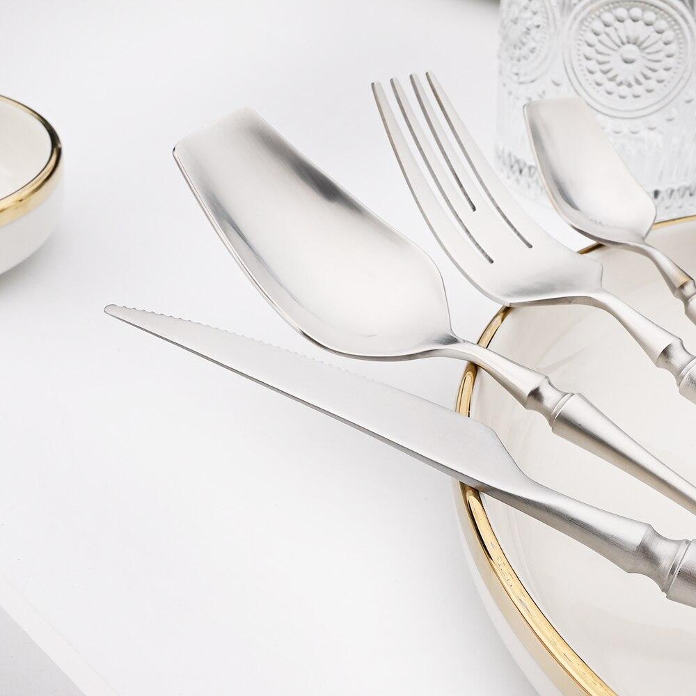 Dinnerware 18/10 Red Gold Stainless Steel Western Tableware Steak Dinner Spoons Set Knife and Fork Set Household Fork Teaspoons
