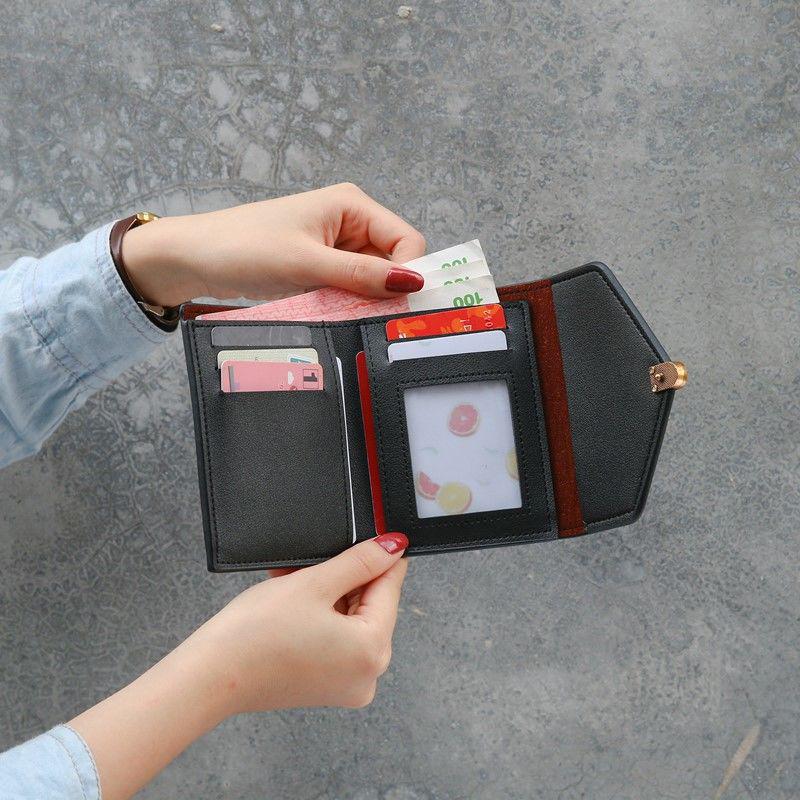 2024 Модный женский кошелек тройного сложения: Компактный дизайн с несколькими отделениями для карт и кошельком для монет