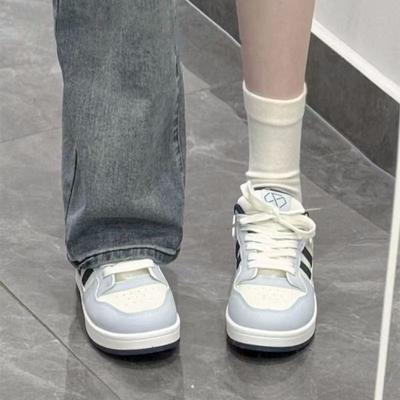 Кеды для скейтборда женские 2025 лето новые дышащие повседневные спортивные универсальные кеды для скейтборда для студенток