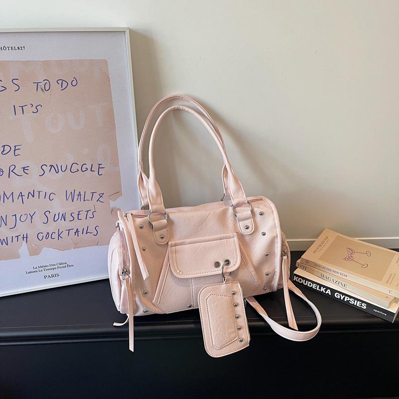 High Appearance Korean Rivet Tote Bag, Women's Fashionable Versatile Shoulder Bag, High-end Sensory Communication Crossbody Bag