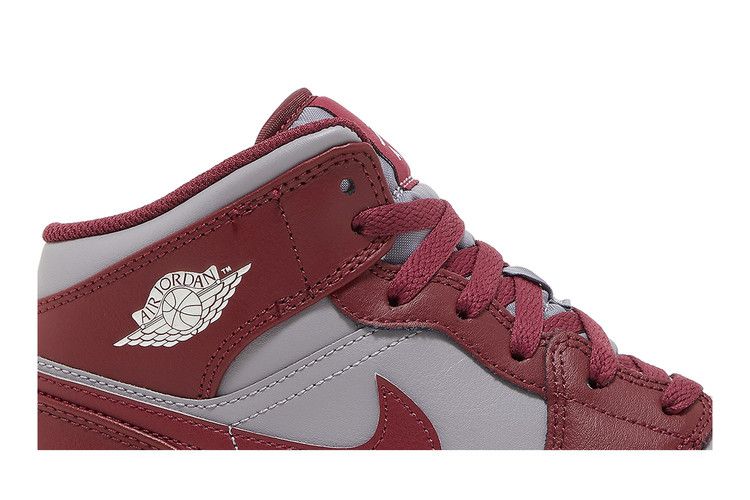 Air Jordan 1 Mid GS 'Cherrywood Red'