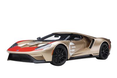 AUTOart Масштаб Ford GT Heritage Edition Готовое изделие 1/18 Holman-Moody Золотой/Красный