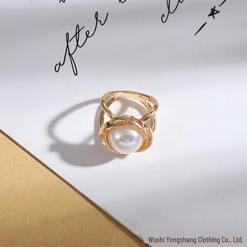 Модная пряжка для шали с крестообразным узором и ажурным жемчугом: Креативный, многофункциональный аксессуар для шарфа и пальто