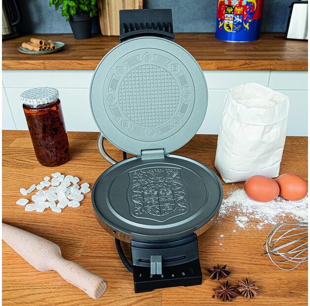 Вафельница Cloer 285EF новогодняя с гербом