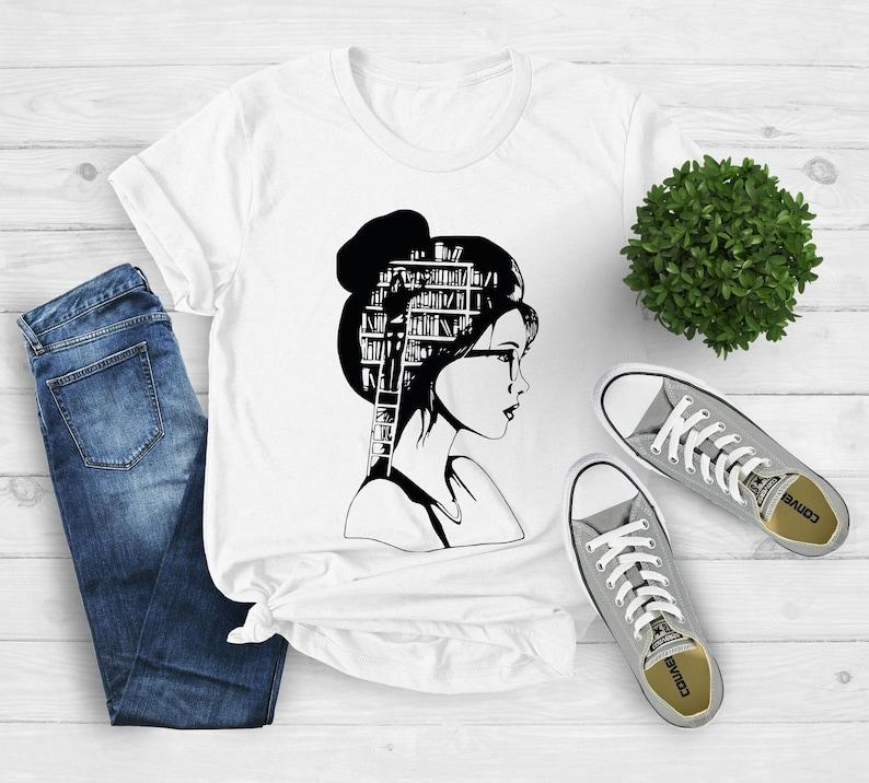 A Girl Who Loves Books Reading Book Lover Strong Educated Women Enthusiast Shirt Librarian Harajuku Short Sleeve Casual