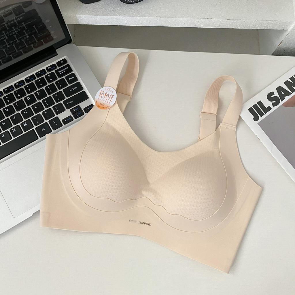 Easy to hold thin cup, small and seamless, anti-gravity pull, anti-sagging adjustment, gather bra