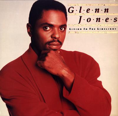 7-дюймовая пластинка GLENN JONES - Living In The Limelight JIVE166 Jive 1987 UK Танцевальная и Электронная Б/У